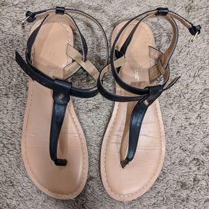EUC SIZE 8 BLACK SANDALS